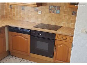 Loue appartement de type F2 (70 m2 ) meublé