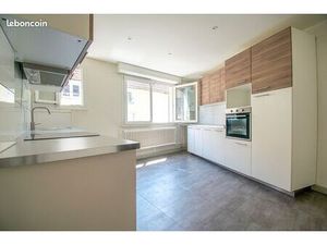 F5_Lure Centre_avec garage