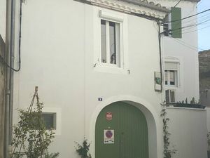 Maison de village Louer à Marguerittes