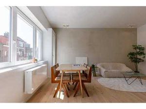 Maison entièrement rénovée avec trois chambres