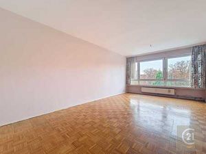 À VENDRE – Appartement 2 chambres avec terrasse et cave – 75