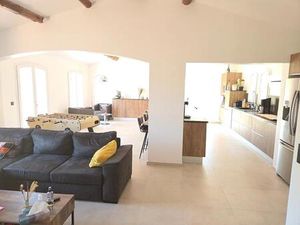 Vente maison 4 pièces 135 m² Solliès-Ville (83210)