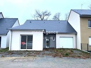 Vente maison 4 pièces 88 m² à Le Genest-Saint-Isle (53940)  198 000 €
