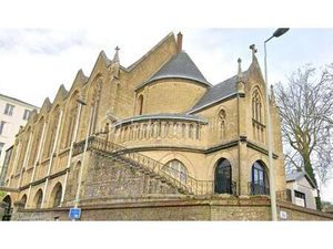 Maison familiale à 100m du Collège des Ormeaux – 4 chambres – Dressing – Jardin – Grand ga