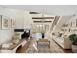 Maison Roquefort-les-Pins 166.88 m² T-6 à vendre  900 000 €