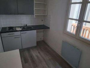 Location Appartement T1 à Nantes Centre Ville (44000) : à louer T1 / 26m² Nantes Centre Vi
