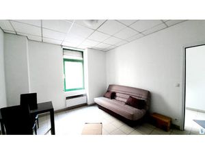 STUDIO Meublé - gare