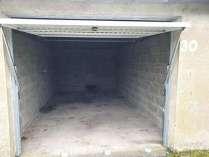 Vente Garage et parking à Nantes (44000) : à vendre / 14m² Nantes