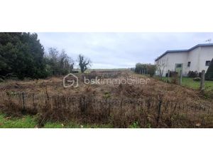 Vente terrain 1000 m² à Coulmiers (45130)  55 000 €