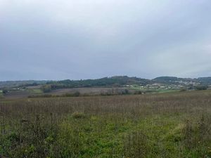 Vente terrain 2482 m² à Léguillac-de-l'Auche (24110)  79 460 €