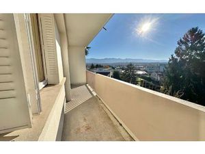 Appartement Romans-sur-Isère 66 m² T-4 à vendre  102 000 €