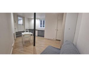 STUDIO MEUBLE AVEC TERRASSE PRIVATIVE - KREMLIN BICETRE