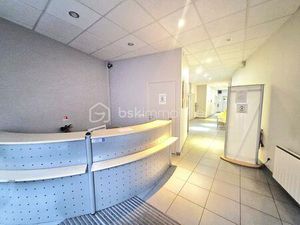 Immeuble de bureaux de 207 m² à Rouvroy