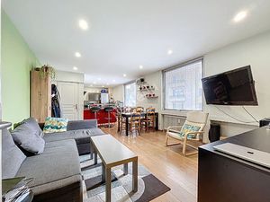 Annecy (secteur Pont Neuf) _ Spacieux appartement 2 pièces de 48 15 m² à vendre