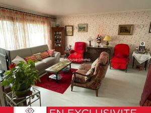 Bel appartement d'environ 79m² avec terrasse  proche centre-ville et gare.