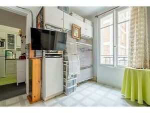 Charmant Studio Meublé avec Garage Sécurisé à Paris