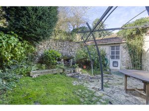 THOIRY 2' MAISON ANCIENNE AVEC DEPENDANCE