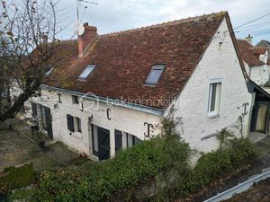 Longère de charme rénovée – 3 chambres – Dépendances – Piscine – Proche A10