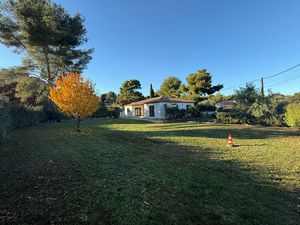 Villa 4 pièces- Saint Mitres les Remparts