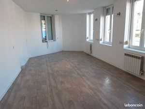 Appartement t2 + bureau bousbecque centre
