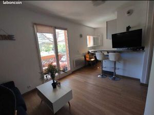 Beau studio  terrasse  internet  10mn de Sophia