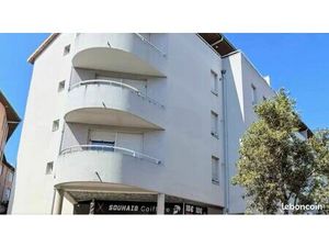 Appartement T3 67m2 garage Francheville