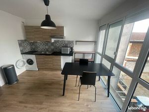 Studio meublé HYPER CENTRE