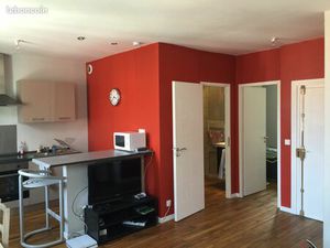 F2 meublé 40m2 rue PASTEUR à VICHY