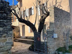 Location maison 100m2 avec garage et cour privative