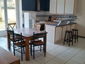 Loue maison meublée à Ste Cécile