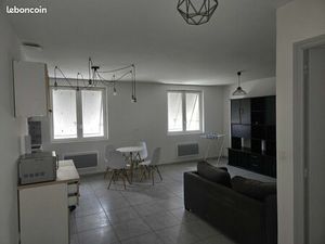 Location appartement T2 Castelnau Montratier