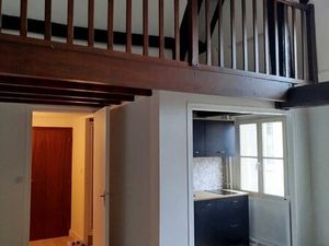 Location F2 entièrement rénové Cathédrale Chartres