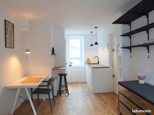 Studio meublé - Île de Nantes