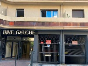 Box de parking dans résidence VAUBAN