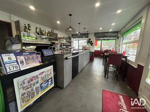 Vente locaux professionnels 100 m² à Evreux (27000)  40 000 €