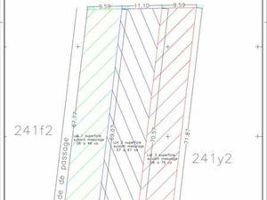 Terrain permettant la construction de 3 maisons