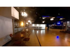 Vente locaux professionnels 460 m² à Saint-Léonard-de-Noblat (87400)  115 000 €