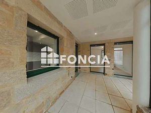 Location Appartement 3 pièces Piscine à Saint-André-des-Eaux (44117) : à louer 3 pièces Pi