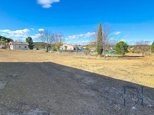 Vente terrain 4221 m² à Fouzilhon (34480)  370 000 €