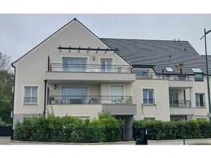 Location stationnement  m² T- à Ozoir-la-Ferrière  115 €