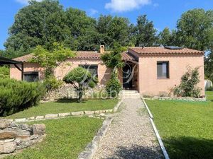 Belle maison avec jardin au calme