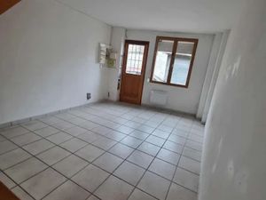 Vente immeuble 150 m² à Athies-sous-Laon (02840)  145 600 €