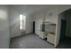 Location appartement  m² T-2 à Lunel  595 €