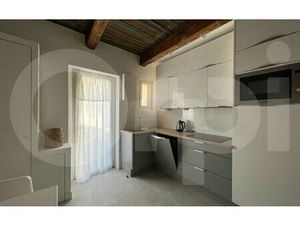 Location maison  m² T-2 à Marseille 8  800 €