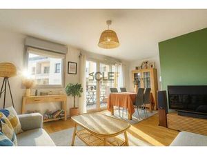 BAGNEUX - 4 PIÈCES AVEC BALCON