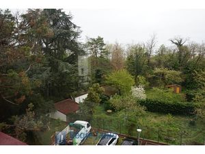 9 CHEMIN NECTOUX-TASSIN LA DEMI LUNE-F2 MEUBLE