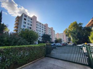 Grande cave - TOULON