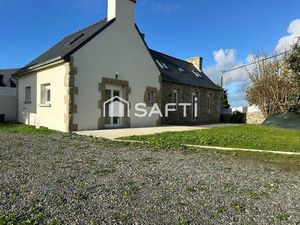 Maison en pierre entièrement rénovée