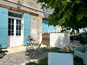 À Vendre : Maison en Pierre avec Studio Indépendant à Montagne  Proche Saint-Émilion