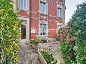 Sect Jamin 4chambres  jardinet  cour  terrasse  garage